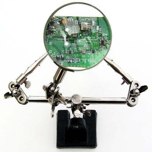 3rd Hand assistant- Helping Hand with Magnifier